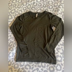 Dark forest green swiftly Lululemon long sleeve